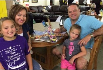 Жеті жастағы қыз ұшақ құлаған кезде аман қалды