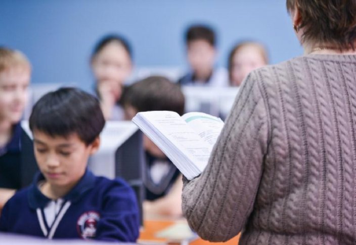 Вступил в силу приказ, защищающий казахстанских учителей