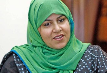 Критика Баронессы Варси в адрес Дэвида Кэмерона