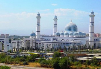 В Душанбе из-за коронавируса могут закрыть все мечети