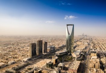 Саудия тұңғыш рет кредит алды