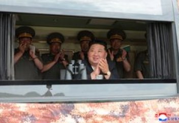 Разведка Южной Кореи взвесила и продиагностировала Ким Чен Ына