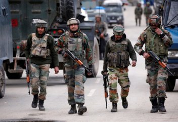 Индия готовит к войне беспилотные танки и боевые роботы