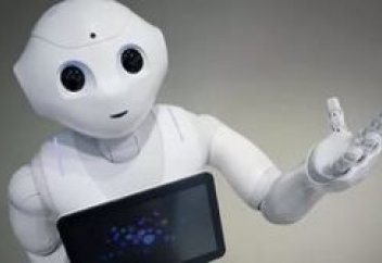 Роботы стали ходовым товаром в Казахстане. Кто их покупает?