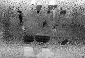 Дактилоскопиядан бас тартқандар мен жұқпалы ауруы барларды елде қалдыру мерзімін қысқартады