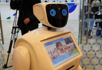 Қазақстанда роботтар қай кәсіп иелерінің жұмысын тартып алады немесе қандай мамандарды алмастырады?