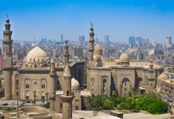 Аль-Азхар борется с громкоговорителями мечетей