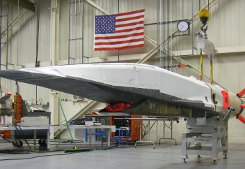 Видео: испытания гиперзвуковой ракеты США