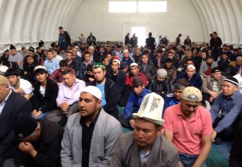 Ангар МЧС под мечеть