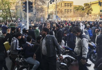 Иран перенапрягся, поддерживая шиизм по всему миру