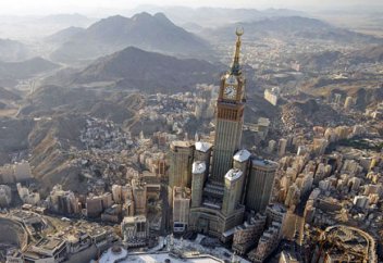 Мекке «ақылды» бола түседі