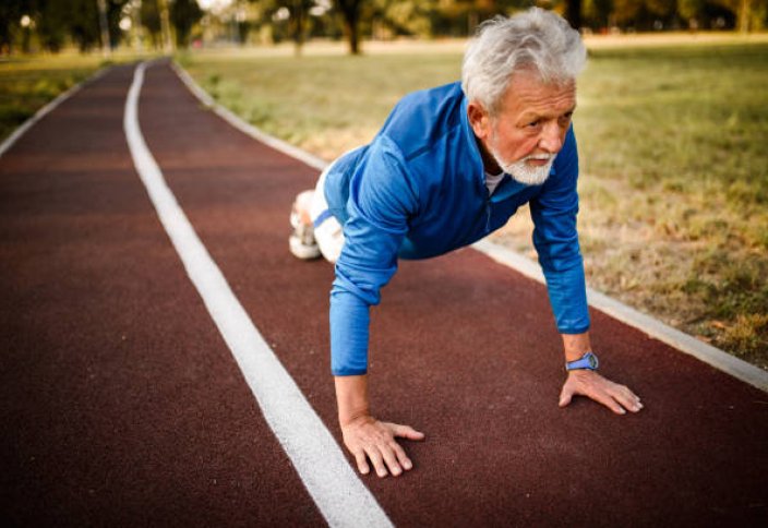 2100 жылға таяу жасы жүзден асқан адам саны 18 миллионға жетеді