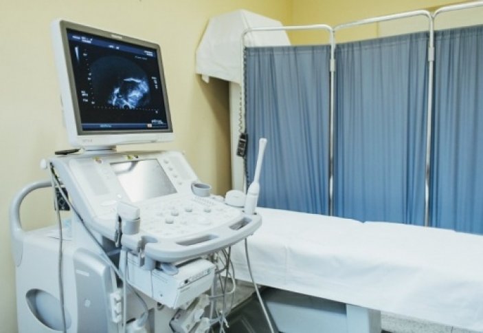Қазақстандықтар жылына екі рет емхана орнын ауыстыра алады және қандай жағдайда УДЗ (УЗИ), рентген мен томографиядан тегін өте алады