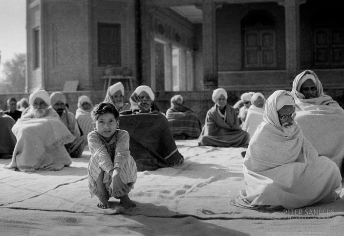 «Люди как горы» – британский фотограф выпустил альбом, запечатлевший мудрецов и праведников мусульманского мира (фото+видео)