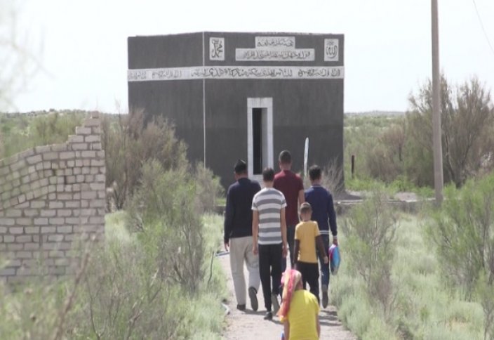 Қазақстандық «Қағба» кімдерге керек болды екен?  (фото)