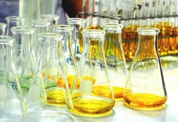 Казахстанские студенты создали биотопливо из использованного растительного масла