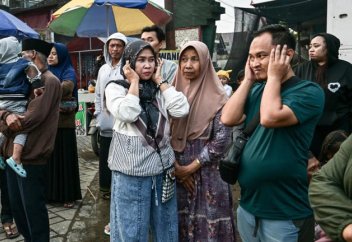 Индонезия расправляется с ошеломляющими уличными вечеринками «харам»