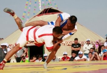 Пайғамбарымыздың Рукəна есімді палуанмен күресуі...