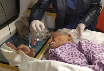 Армянская сторона отказалась принять 84-летнего Мелкумяна