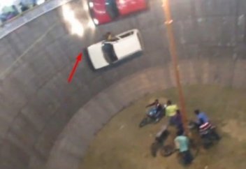 Гравитация деп осыны айт! (видео)