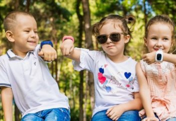 Тревожная кнопка: как помочь в экстренных случаях детям и пожилым (видео)