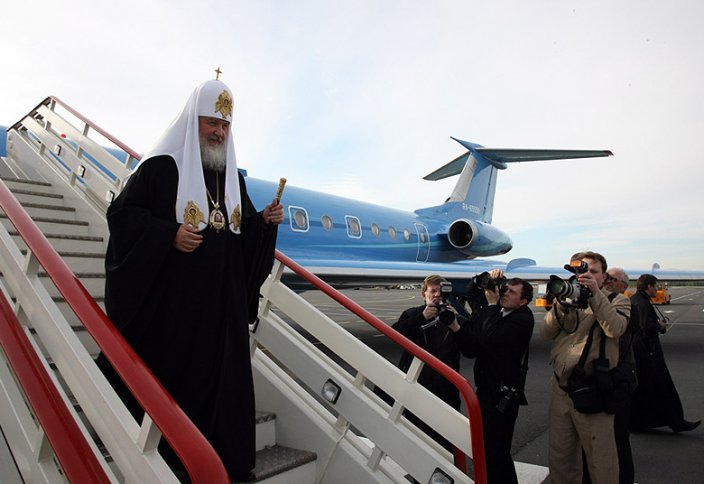 Стало известно, откуда у патриарха Кирилла частный самолет