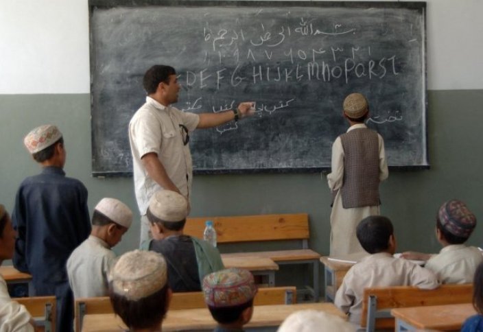 «Талибан» выделил 16 тысяч вакансий для учителей