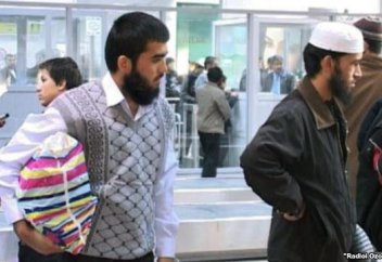 Тәжікстанның жас мұсылмандары қажылыққа бара алмайды