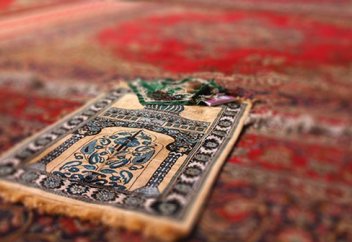 Намазда ниеттен шатассам, не істеймін?