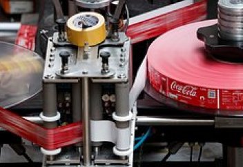 Енді еуропалық ел Coca-Cola сусынынан бас тарта бастады