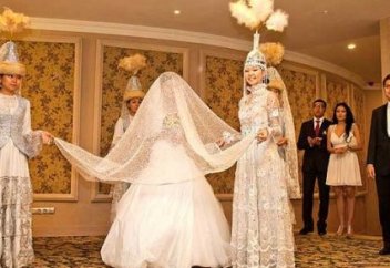 Орыс қызы Лондонда қазақ дәстүрі бойынша тұрмысқа шықты