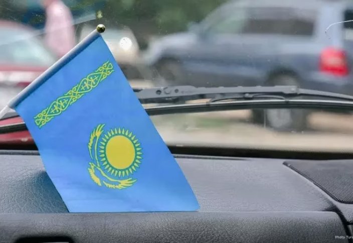 В Казахстане разрешили легализовать автомобили-конструкторы: подробный алгоритм действий