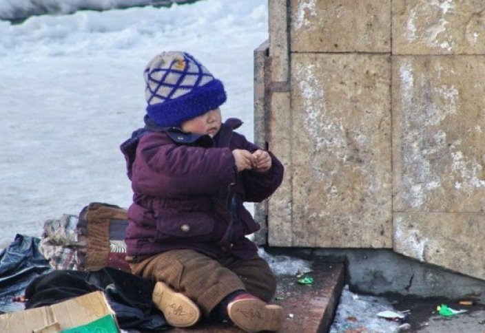 Разные: Миллион детей в Казахстане живут в бедности