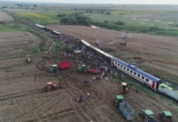 Түркиядағы аса ірі теміржол апаты (фото+видео)