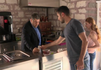 Түркия кітапханасында оқырмандарға шай мен сорпа тегін беріледі (видео)