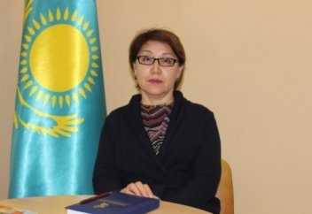 Маман тамаққа қосылатын қоспалардың зияны туралы айтып берді