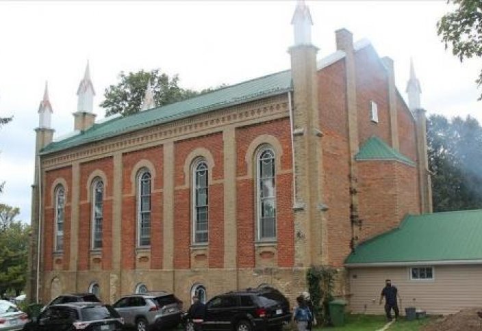 Разные: Уйгуры превратили полуторавековую церковь в мечеть (видео)