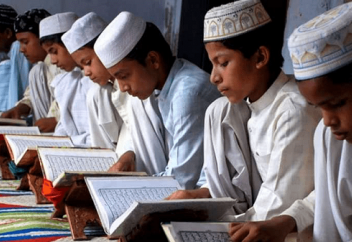 700-ден аса медресе мектепке айналдырылады