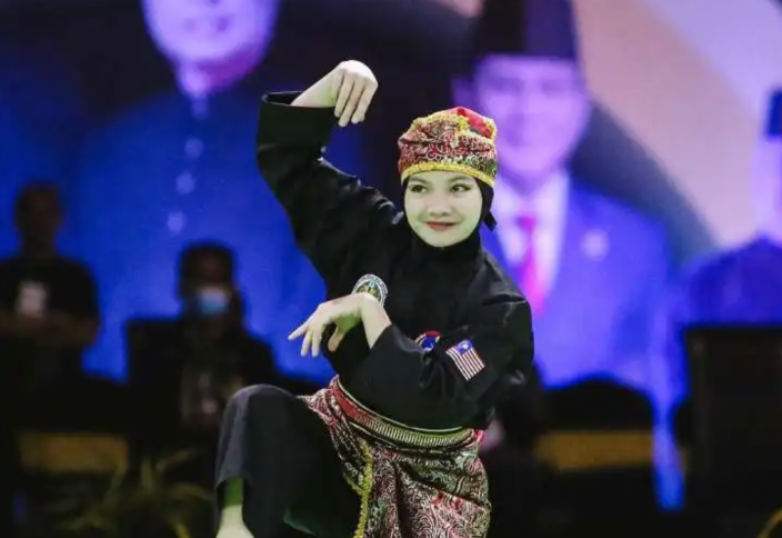 Разные: Христианка выступила на чемпионате по единоборствам в хиджабе