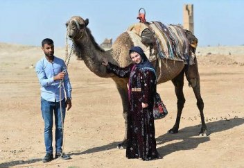 Бразильская девушка пролетела полмира, чтобы принять ислам в Турции. ФОТО