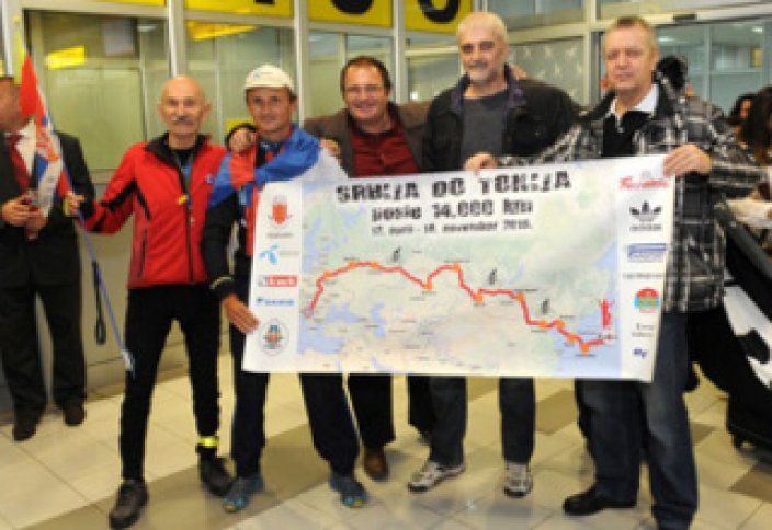 Сербиялық велосаяхатшы: Ең тамаша адамдар Қазақстанда тұрады (ФОТО)