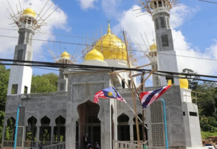 Тайланд елінде таңдай қақтыратын ислам кешені тұрғызылып жатыр