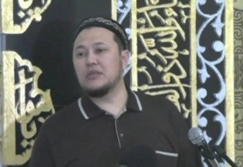 Басында ақ шашы барлар міндетті түрде көрсін (видео)