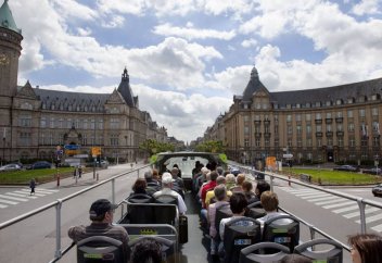 Қоғамдық көлікті тегін еткен әлемдегі ең тұңғыш ел