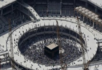 По сообщениям ДУМК во время хаджа скончались пять пожилых казахстанцев