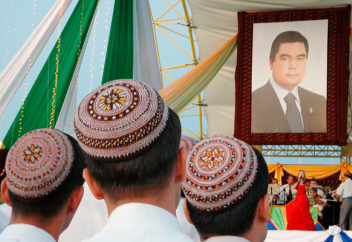 «Легче сделать вид, что вируса нет»