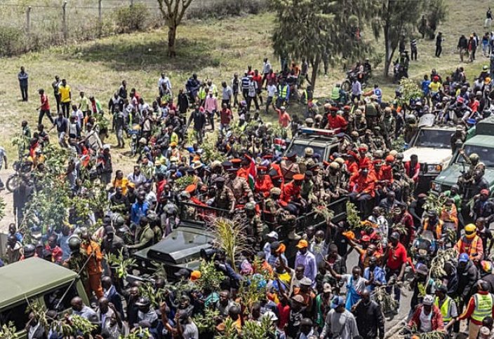 Общественные изменения в Кении приводят к росту числа профессиональных скорбящих