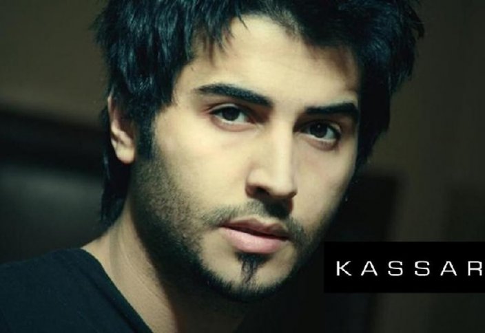 Селфи с поклонницами? Арест!!!