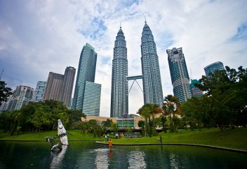 Мұсылман елдері ішіндегі ең бейбіт ел