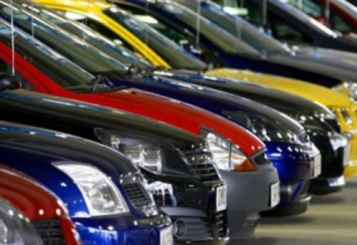 Спрос на новые авто в Казахстане упал более чем на 50 процентов